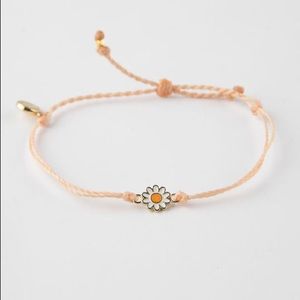 Pura Vida Daisy Bracelet